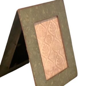 Rustic Galvanized Metal 4x6 Double Photo Frame – Industrial Farmhouse Tabletop D
